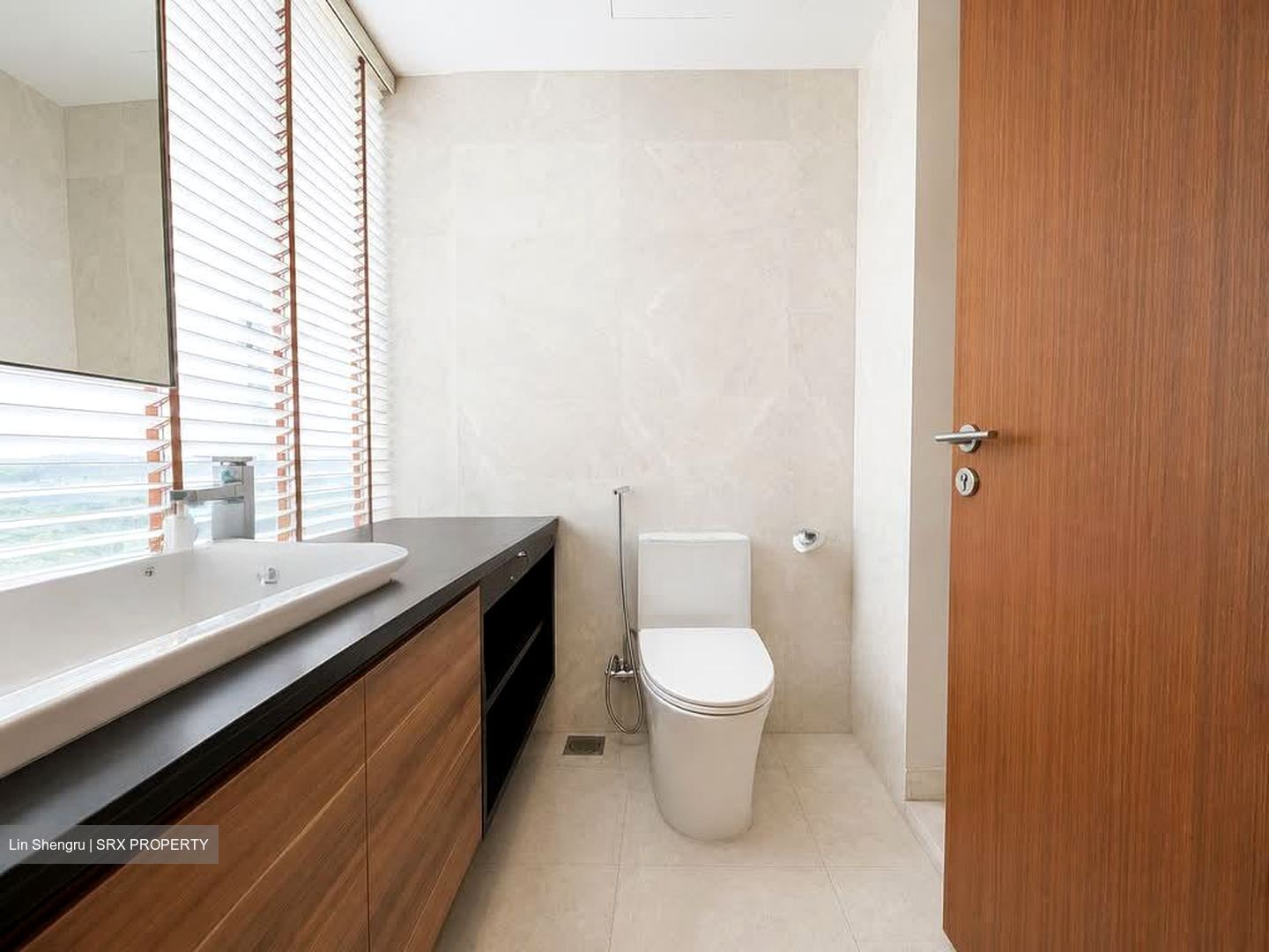 Waterfront Key (D16), Condominium #561656741